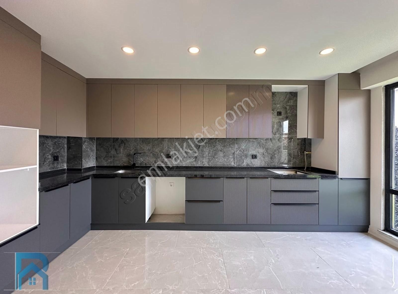 Müstakil Bahçe Birinci Sınıf İşçilik İlçe Merkezinde Villa - Görsel 7