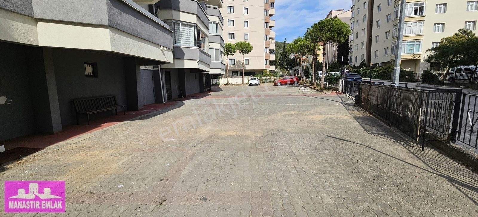 Manastır Emlak'tan Satılık Site İçerisinde 3+1 Daire 3.300.000 - Görsel 2