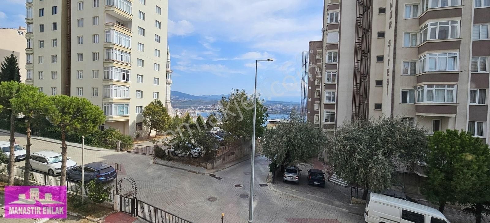 Manastır Emlak'tan Satılık Site İçerisinde 3+1 Daire 3.300.000