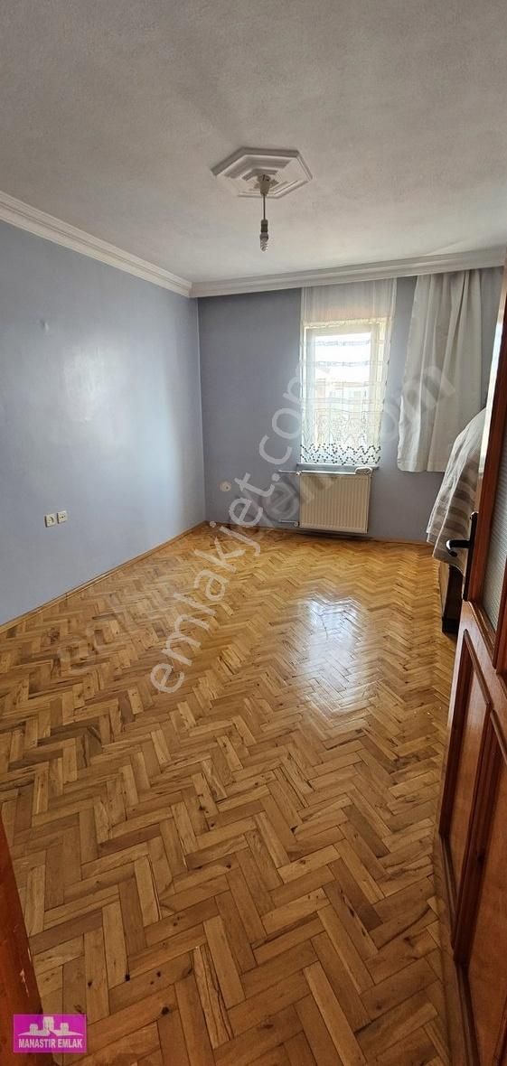 Manastır Emlak'tan Site İçinde Satılık 3+1 Daire 2.700.000 Tl - Görsel 9