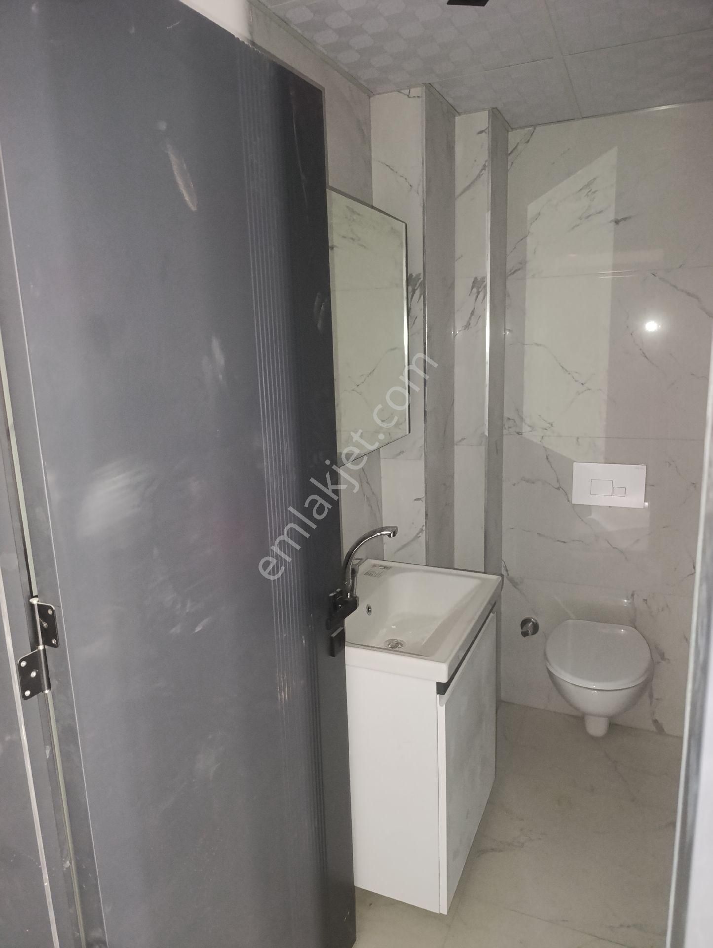 Denizli Merkezefendi Şemikler'de Satılık Lüks Daire 3 Katlı Binanın Ara Katı 2+1 - Görsel 18
