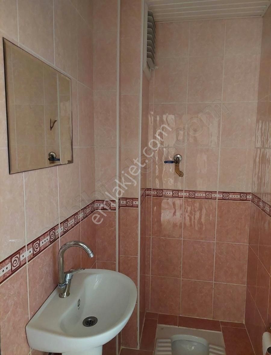 Merkeze Yürüme Mesafesinde Ülkü İmamhatip Yanı Kiralık 2+1 Daire