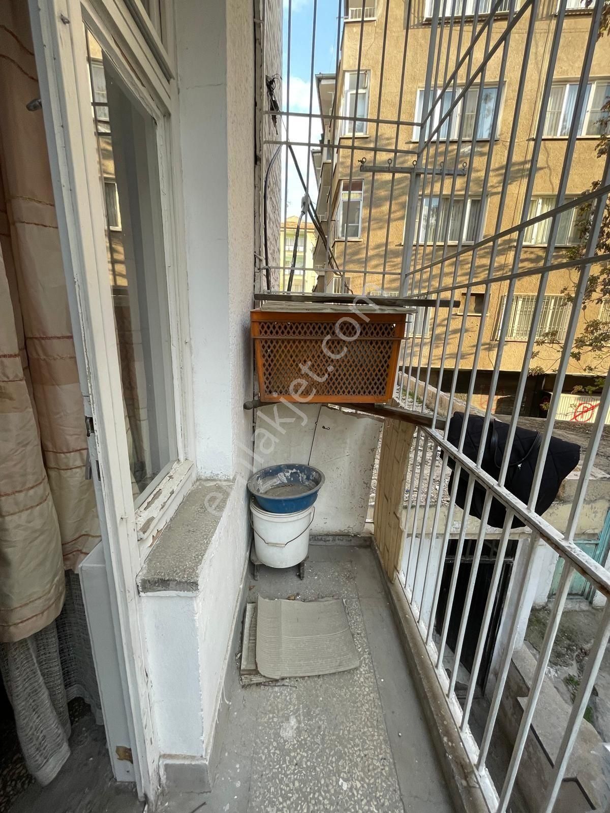 G.antep/ş.bey Kavaklık Mah 2+1 Satılık Daire !!uygun Fiyat!!