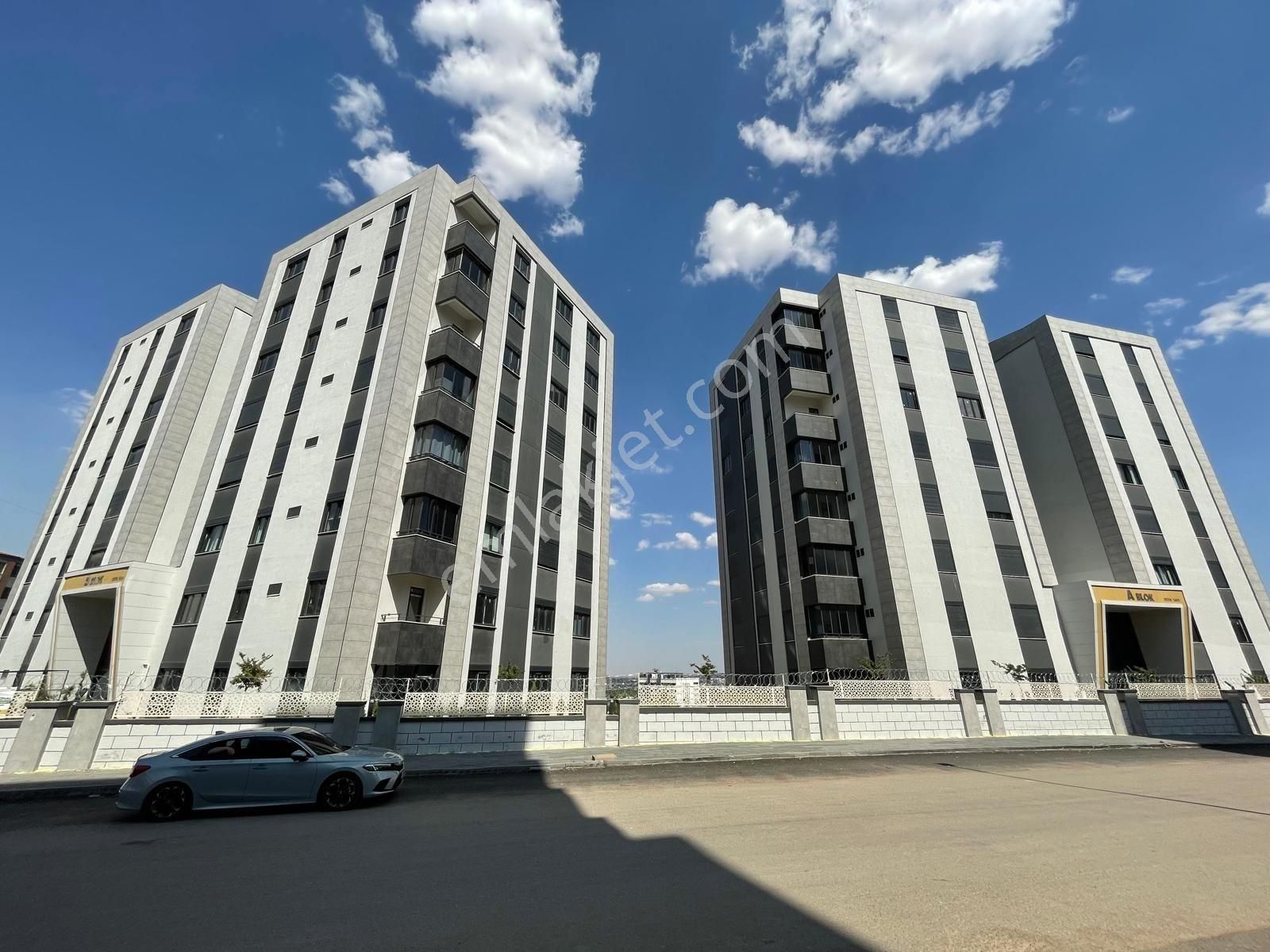 G.antep/ş.kamil İbrahimli 2'de Satılık 4+1 Ve 5+1 Daireler