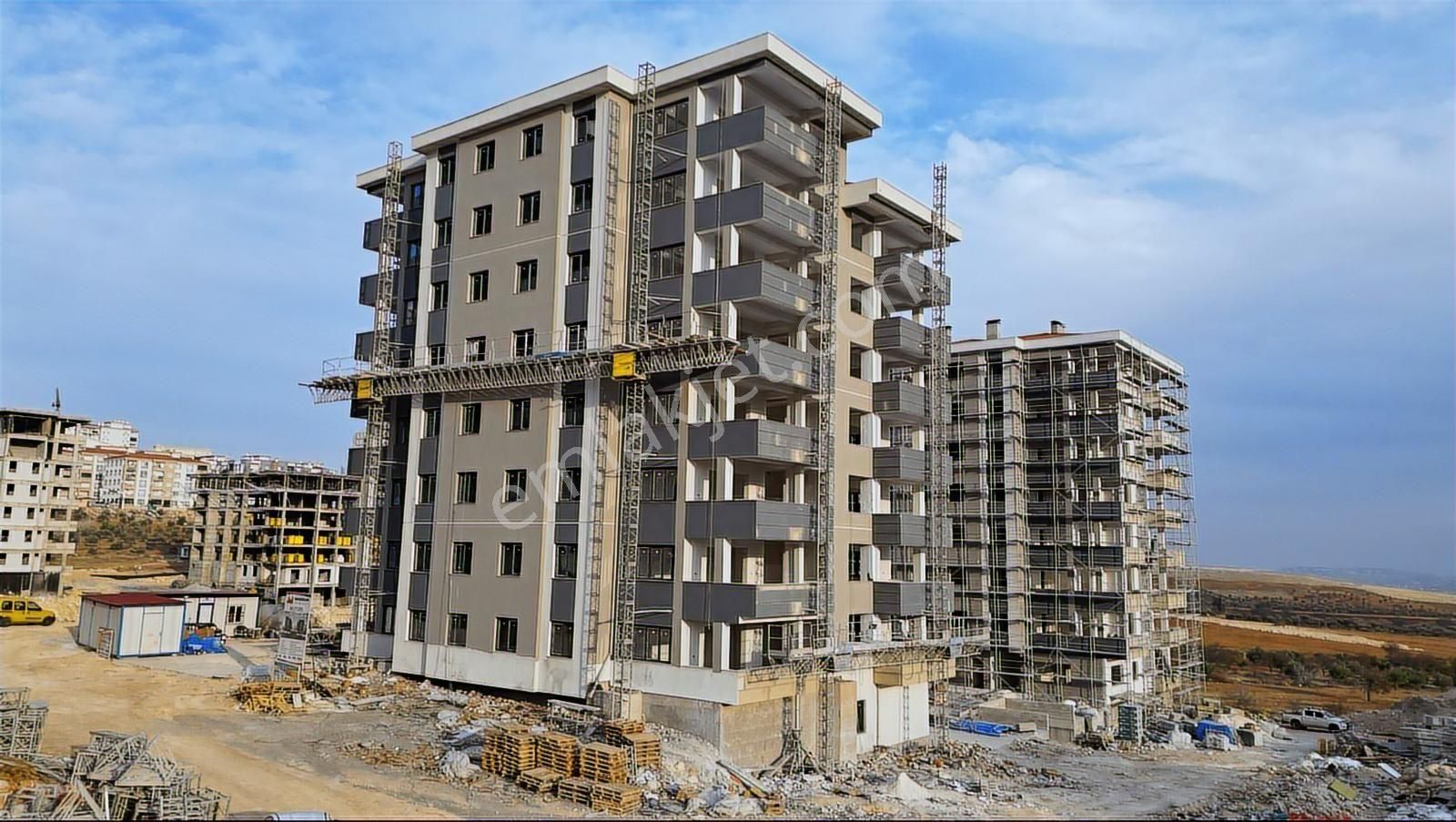 G.antep/ş.bey Beştepe Mah Satılık Uygun Fiyatlı 2.5+1 Daireler