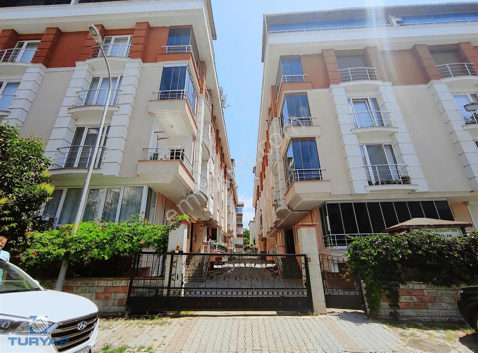 Büyükçekmece 19 Mayıs Mah. 3+1 Eşyalı Kiralık Daire