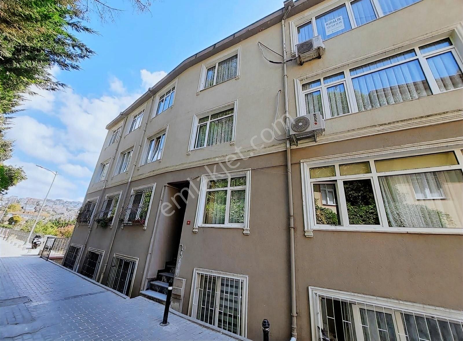 4 Dakika Yürüyüşle,boğaz Yoluna Ulaşım!modern Eşyalı Kiralıktır.