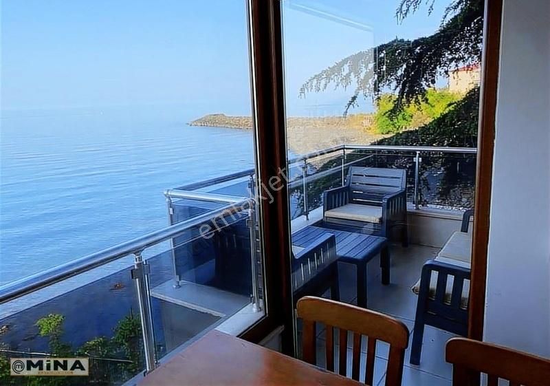 Denize Sıfır Eşyalı Kıralık Daire