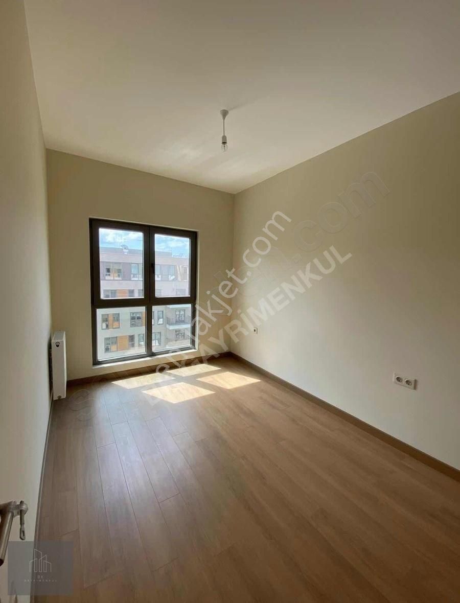 Bk'dan Sancaktepe Nef'te Havuzlu 1+1 Kiralık