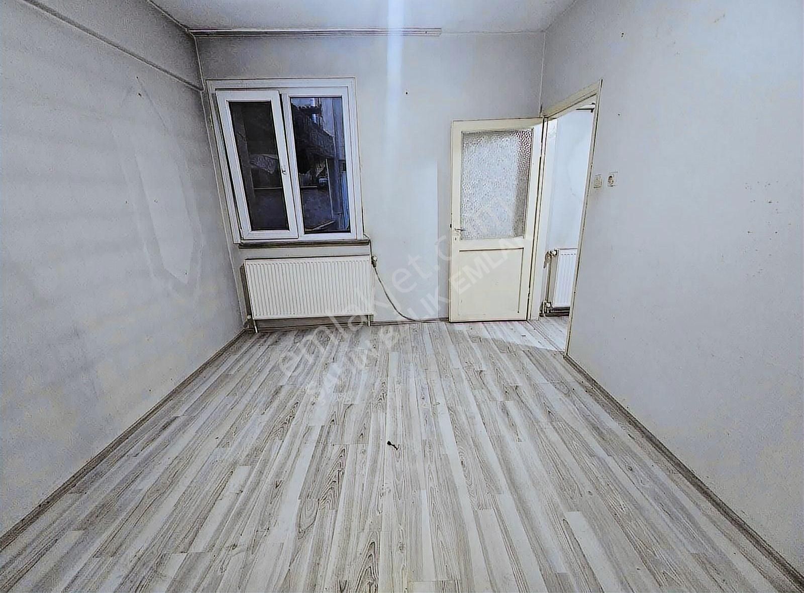 Şahin İnşaat..kazım Karabekir..2+1...ara Kat..95m2..balkonlu