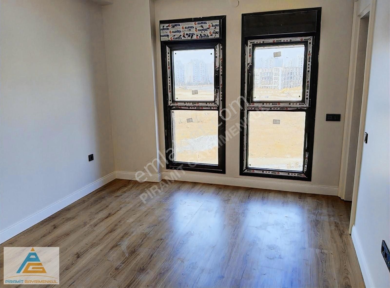 Başakşehir 5.etap Hanedan Konağında (4+1 220m²) Satılık Daire - Görsel 18