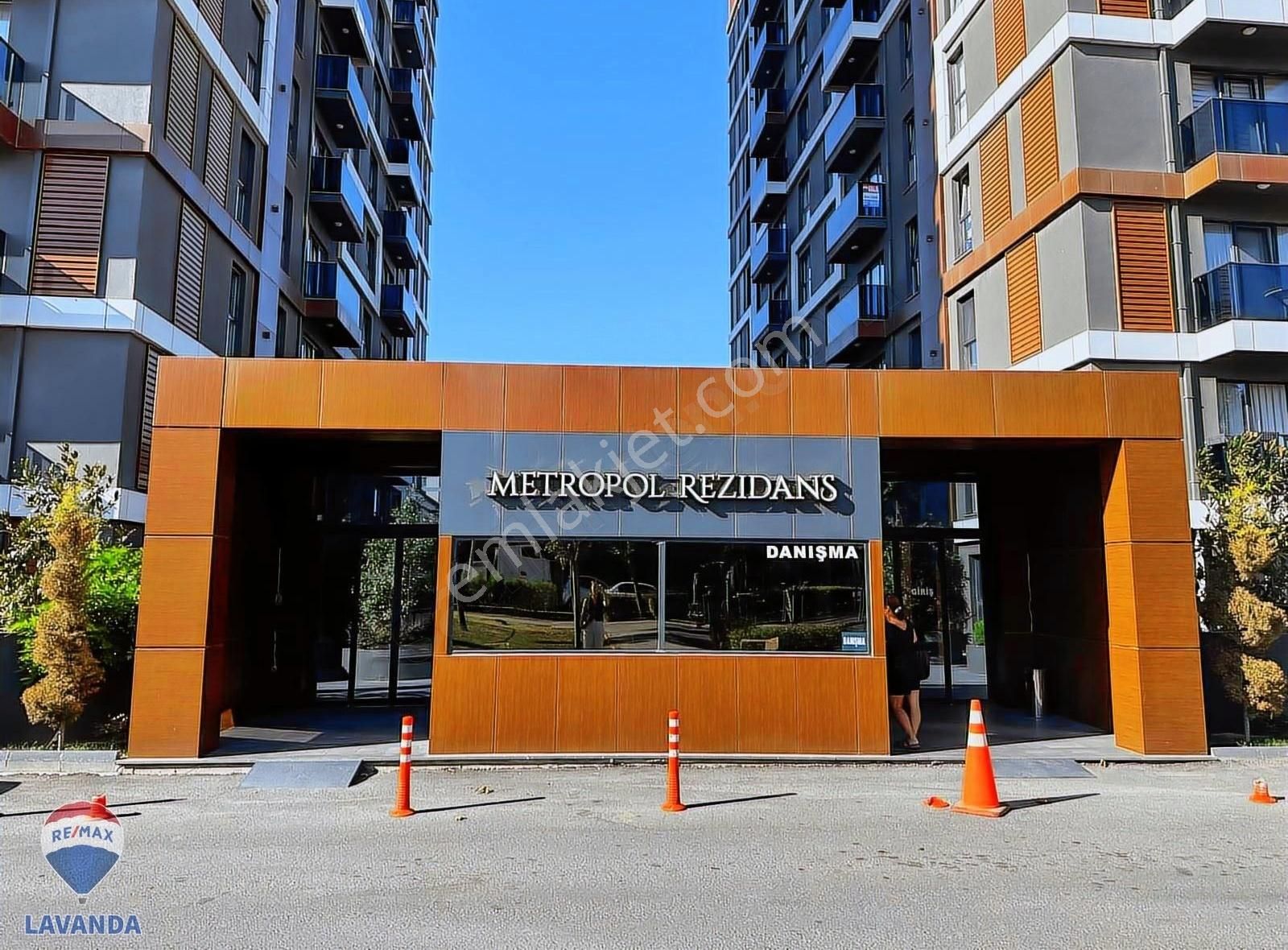 Remax Lavanda; Metropol Rezıdans 78 M2 Eşyalı Satılık 1+1 Daire