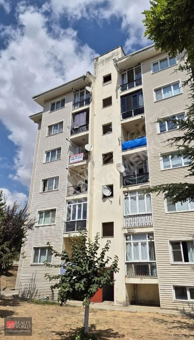 Keşan Beğendik Toki Konutları'nda Satılık 2+1 Daire