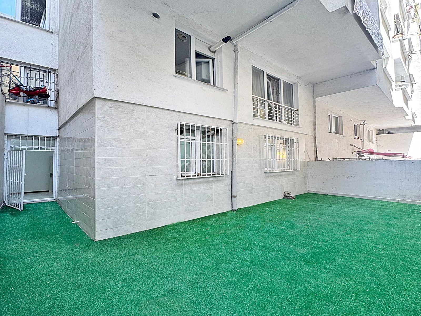 Cadde34 Yapı'dan Geniş Metrekarede L Bahçeli Krediye Uygun Acil Satılık Bahçe Katı