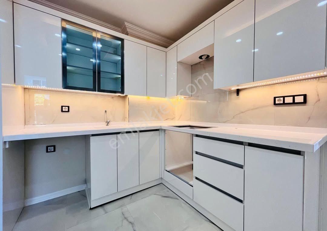 Yeşilpınar Mah. Vialand Avm Yakın Sahibinden Kiralık 2+1 Daire