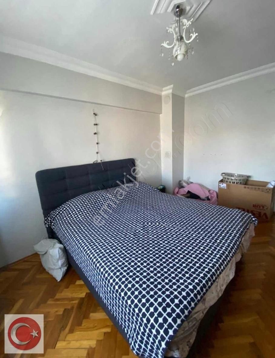 Yalova Atatürk İlokulu Arkası Merkezde Satılık 3+1 Eşyalı Daire - Görsel 9