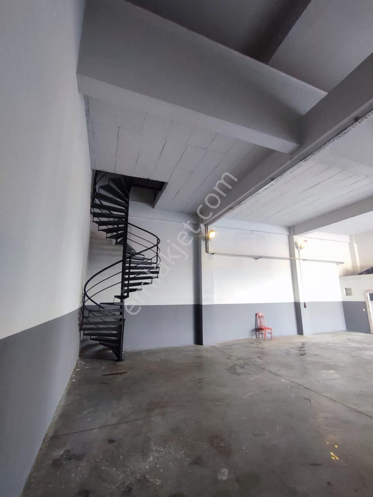 Zorlu Gayrimenkul'den Ticari Site İçerisinde Merkezinde 140+70 Kiralık İşyeri - Görsel 8