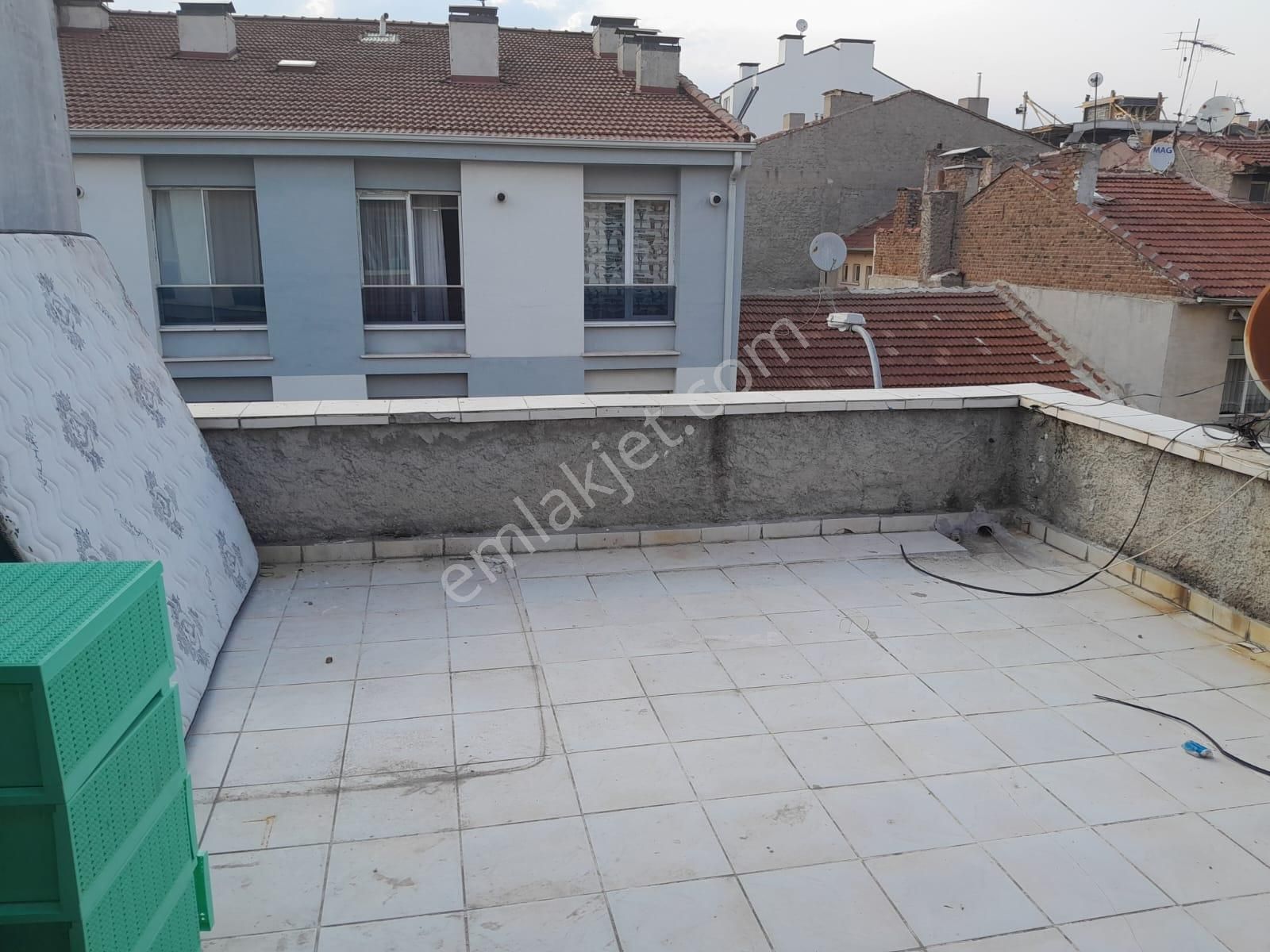 Boyut Global'den Adalar Yakını Teraslı Kısmi Eşyalı 1+1 Daire