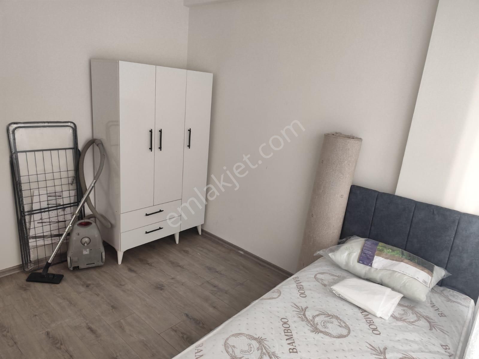 Adana Sarıçam Gültepede 1+1 Eşyalı Kiralık Fırsat Üstelik Cazip Fiyat İle Kiralık Daire