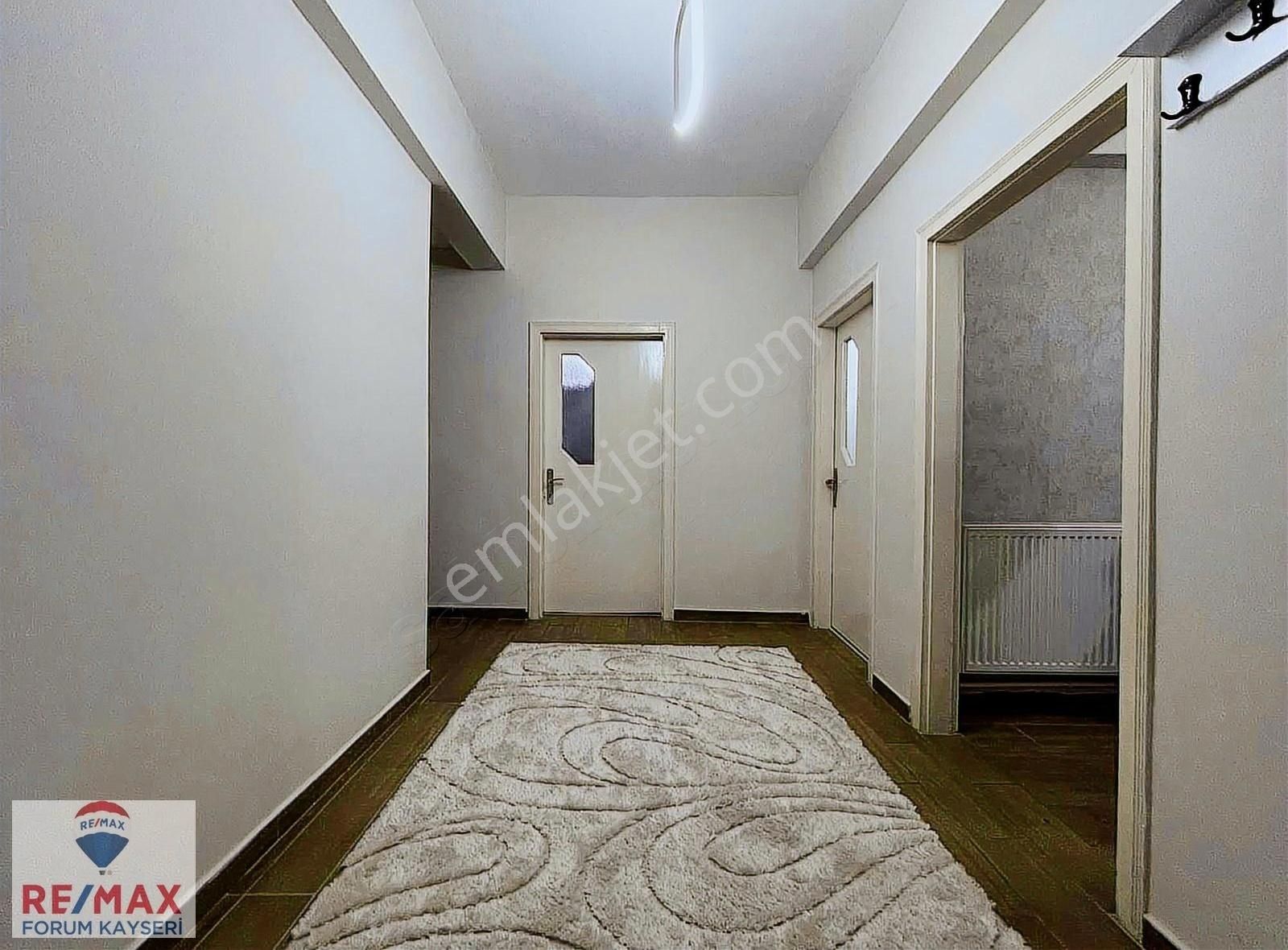 Remax Forum Talasta Konumu Harika İçi Yapılı Satılık 3+1 Daire