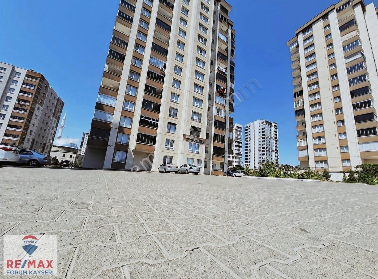 Erkilet Ertuğrulgazi Mahallesinde 3+1 Satılık Daire