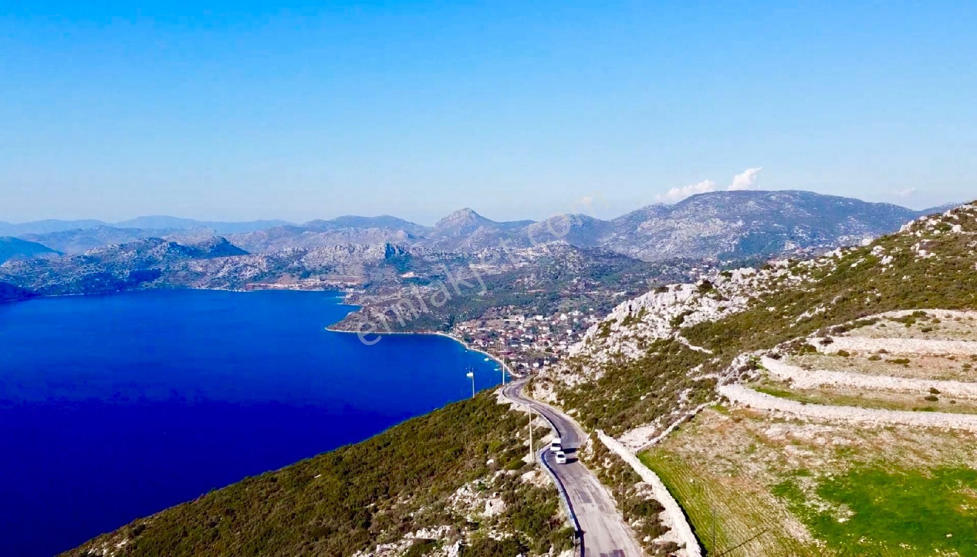 Joker: Marmaris Taşlıca Köy Girişinde Değerli Konumda Satılık Tarla