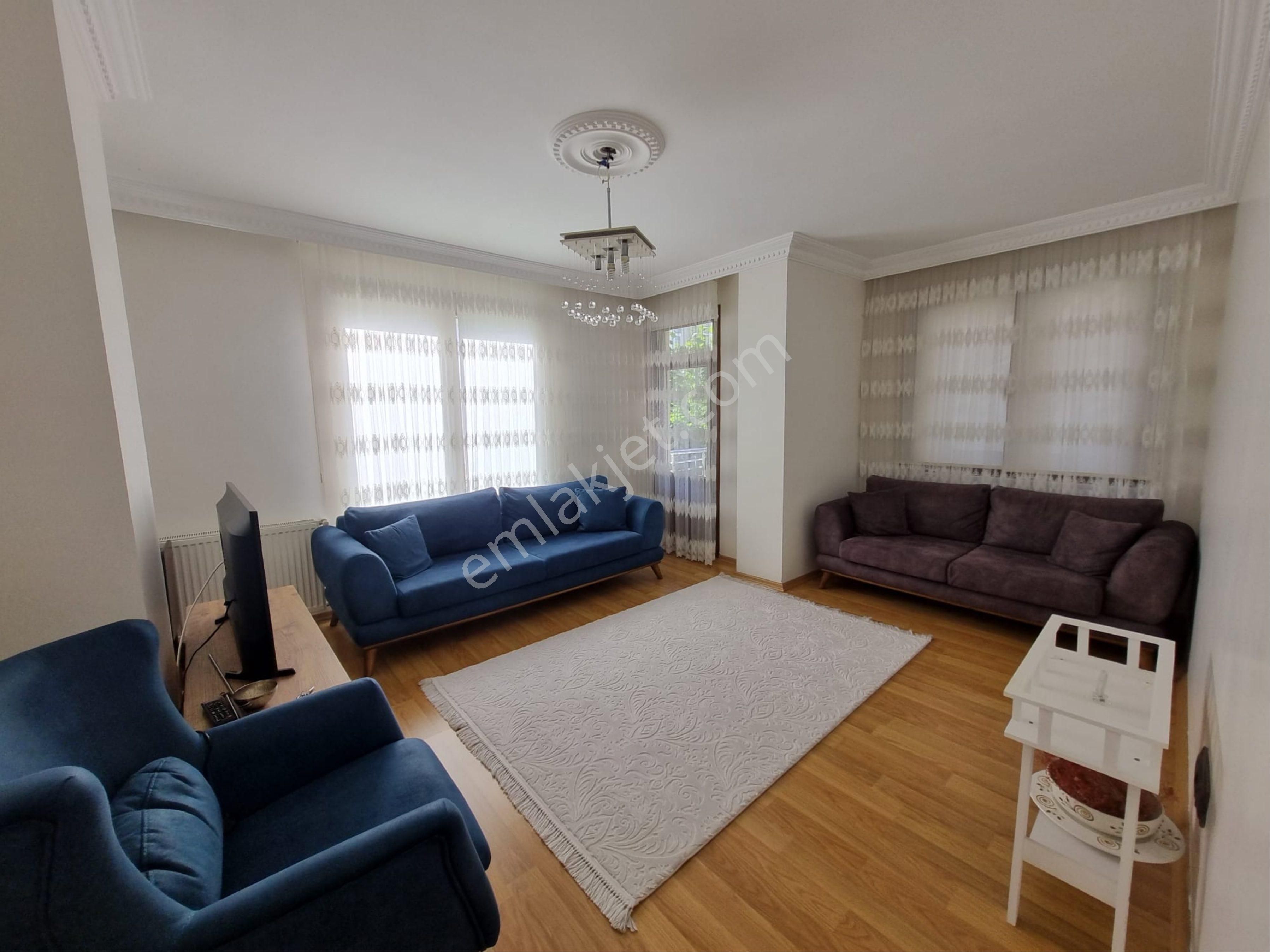 Ümraniye Çakmak Mh. Metro Yakını 2+1 Ara Kat Ful Eşyali Kiralık