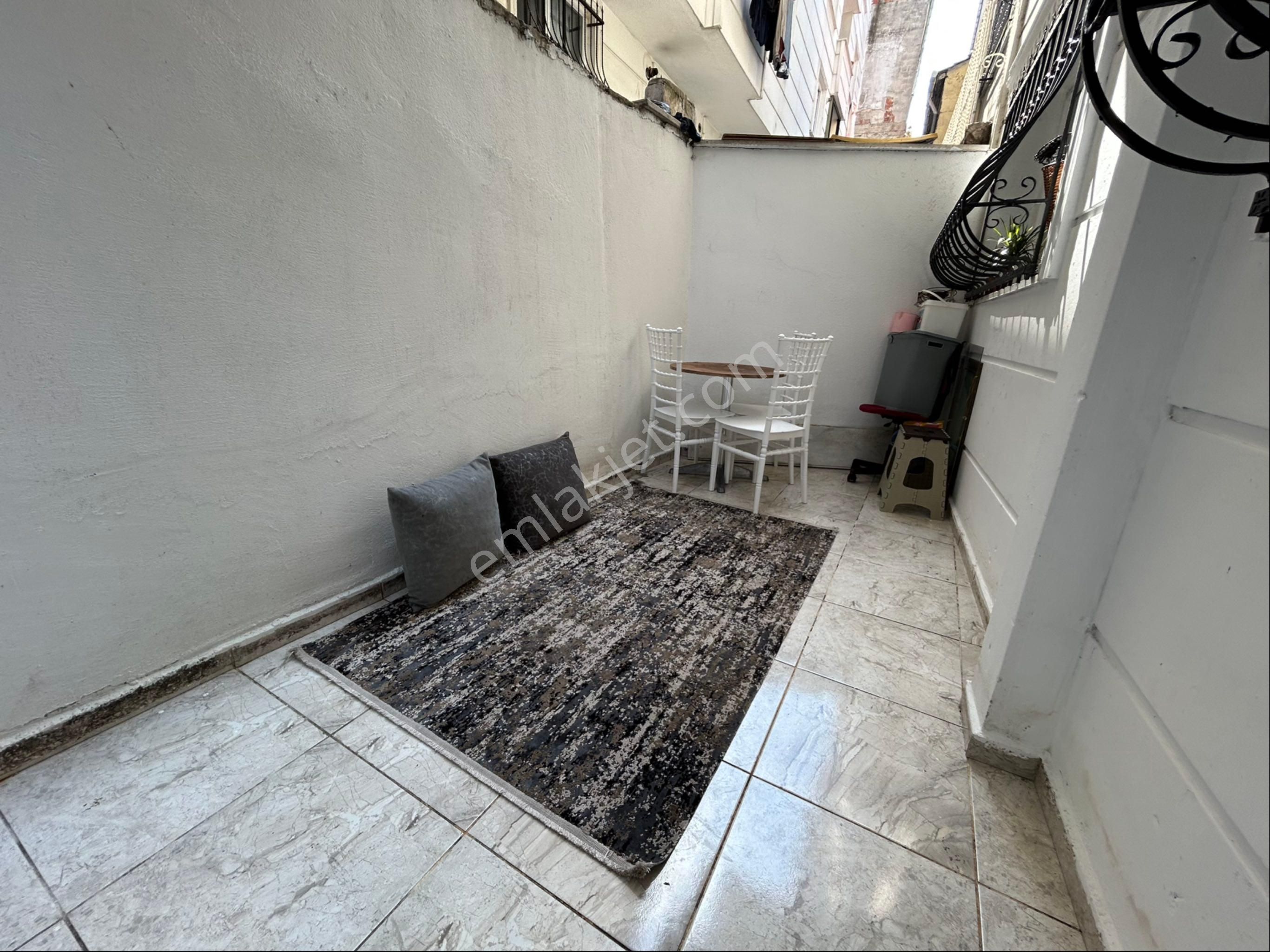 Devlet Hastanesinin Dibinde - Görsel 8