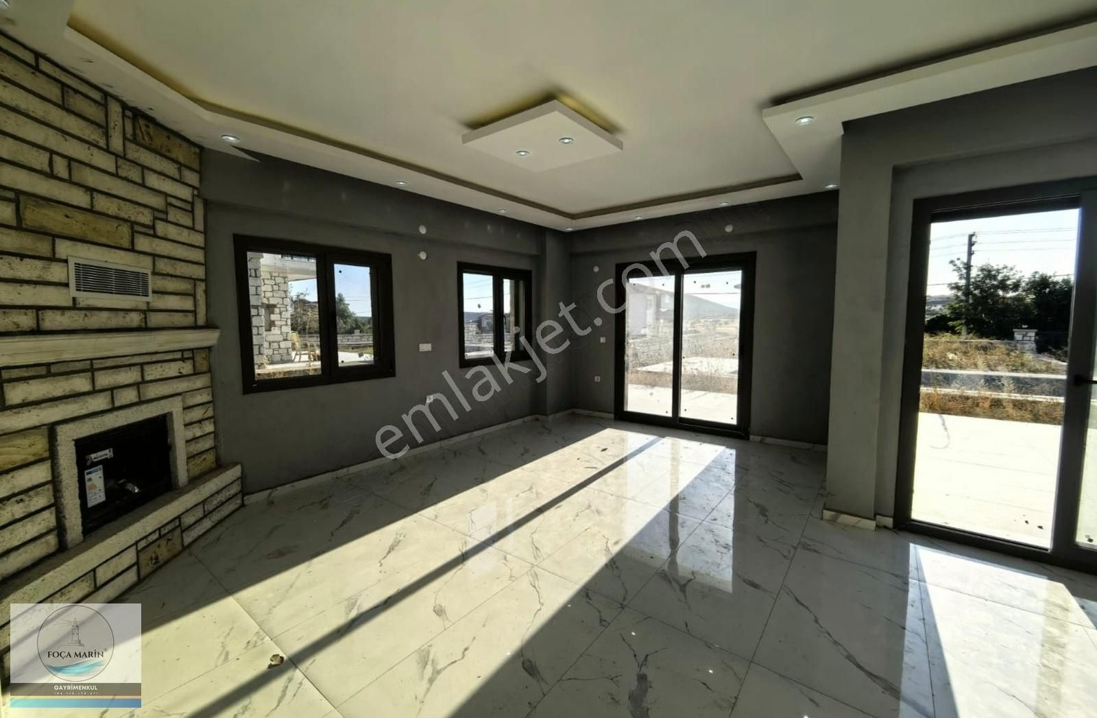 Foça'nın İncisi Foçaköy'de Müstakil Havuzlu- Bahçeli 6+1 Villa - Görsel 25