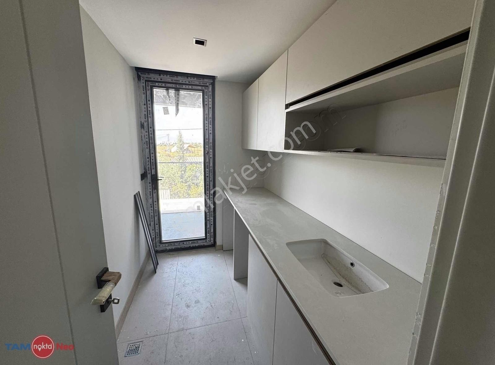 Döşemealtı En Güzel Konumda Lüx Satılık Villa - Görsel 9