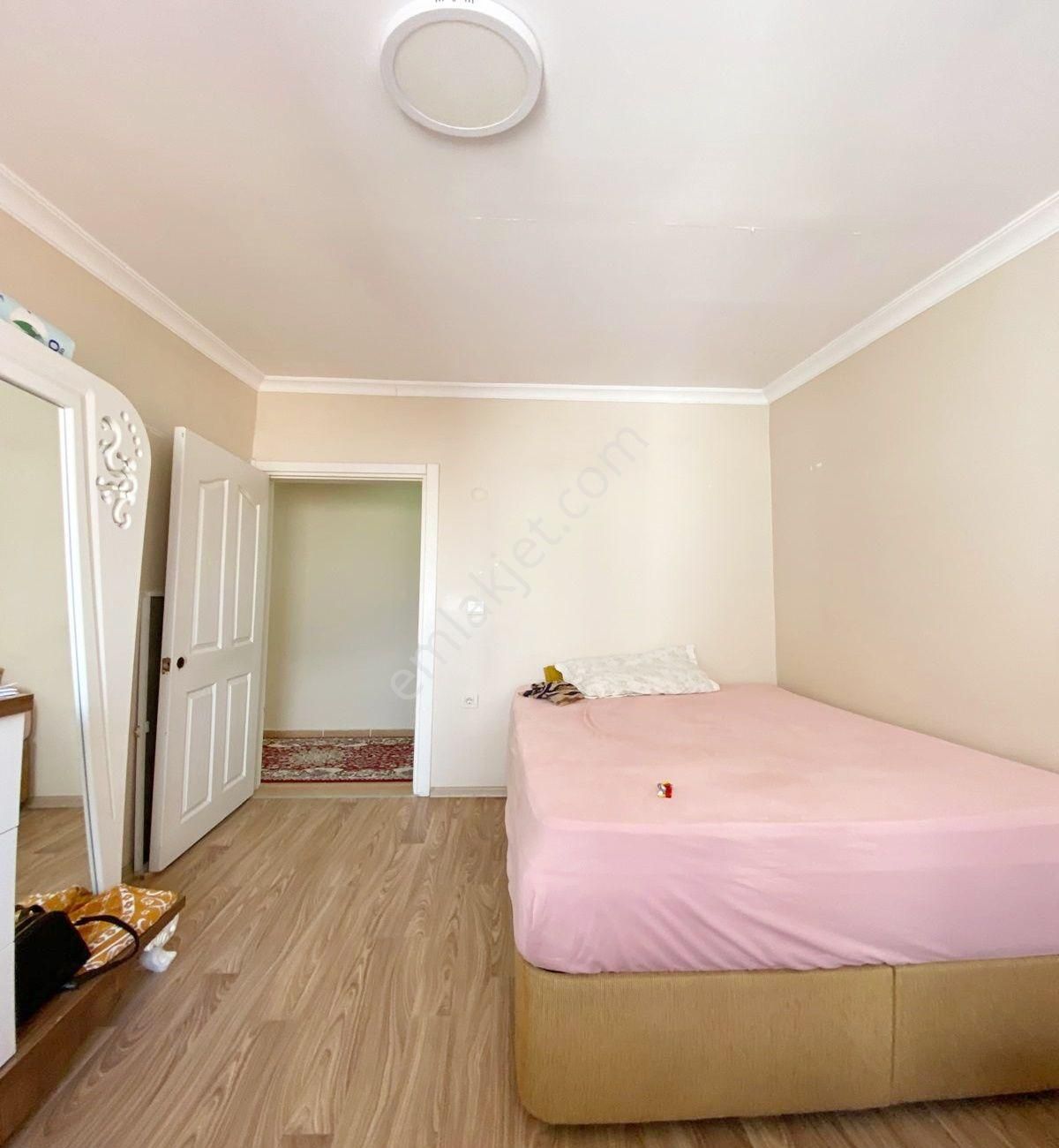 Avcılar Cihangirde Kaymakamlığa Yakın 3+1 Kullanışlı Satılık - Görsel 9