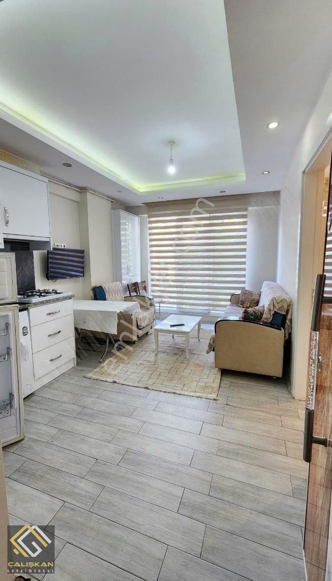 Devlet Hastanesi'ne Yakın Ful Eşyalı Ara Kat Asansörlü 1+1 Apart - Görsel 5