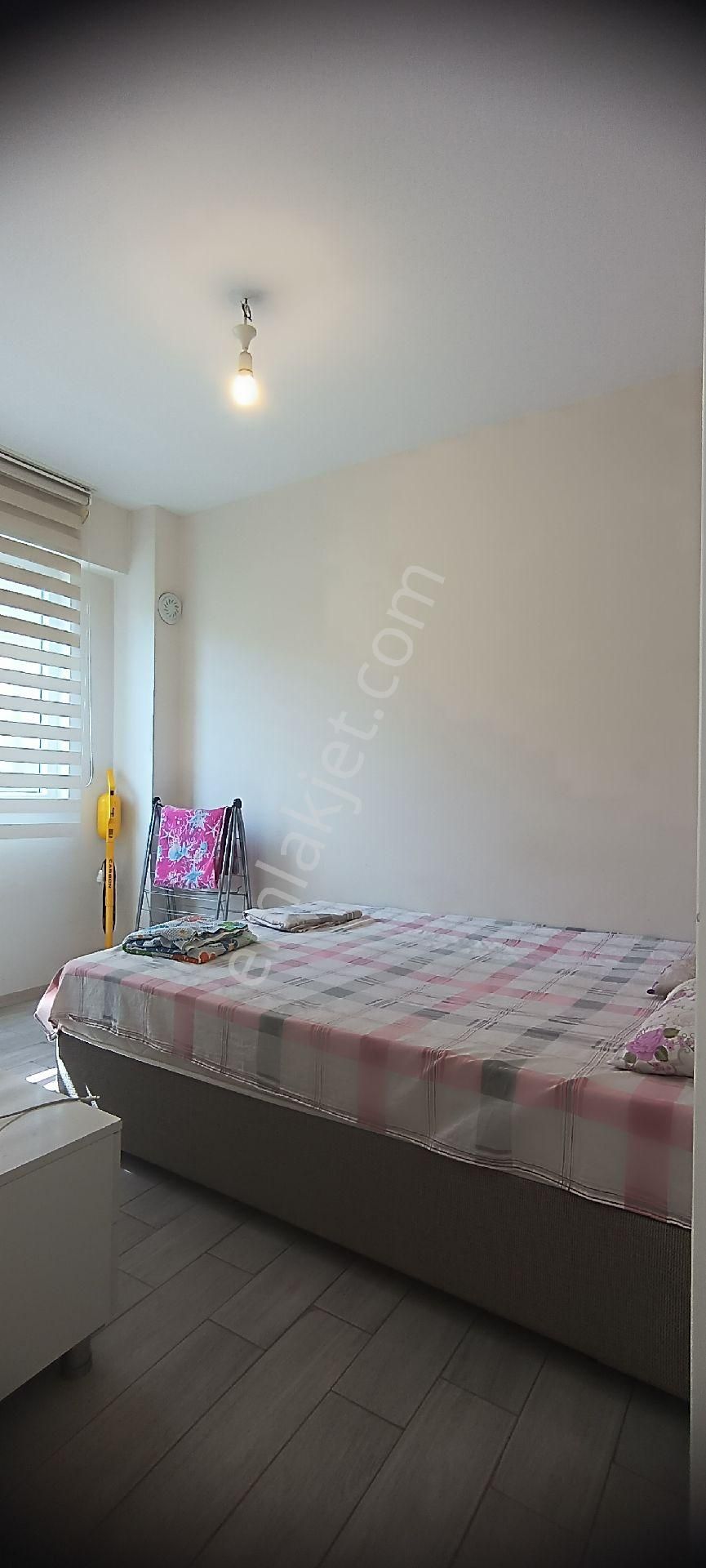 Devlet Hastanesi'ne Yakın Ful Eşyalı Ara Kat Asansörlü 1+1 Apart - Görsel 18