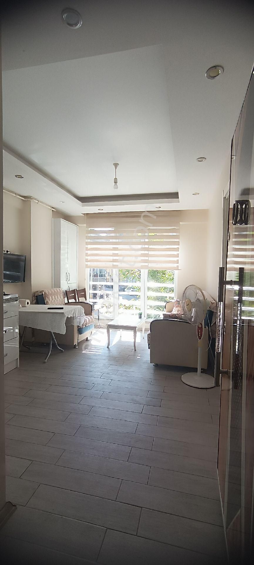 Devlet Hastanesi'ne Yakın Ful Eşyalı Ara Kat Asansörlü 1+1 Apart - Görsel 9