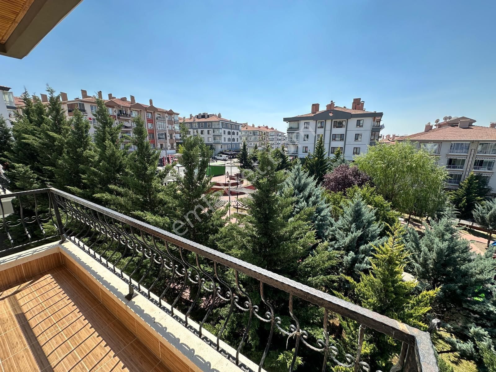 Atapark Ta 4+1 1 Ncı Kat Satılık Daıre
