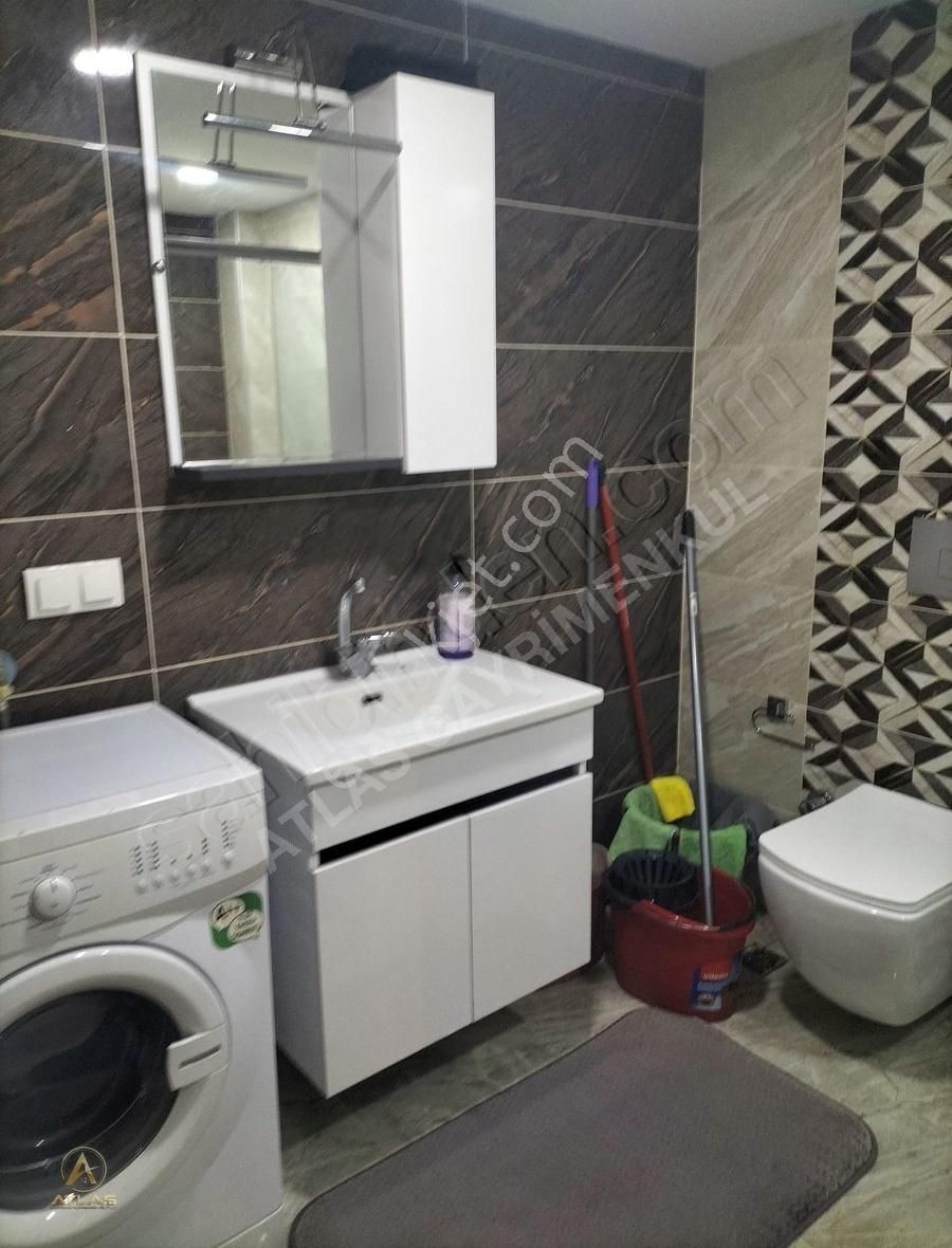 Atlastan/site İçinde Ferah Kiracılı 2+1 Satılık Daire