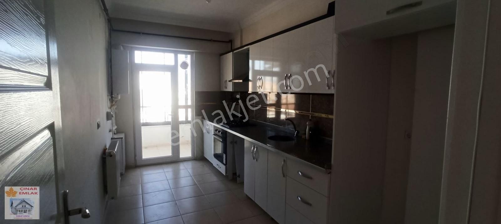 Üniversite Karşısında 2+1 Daire