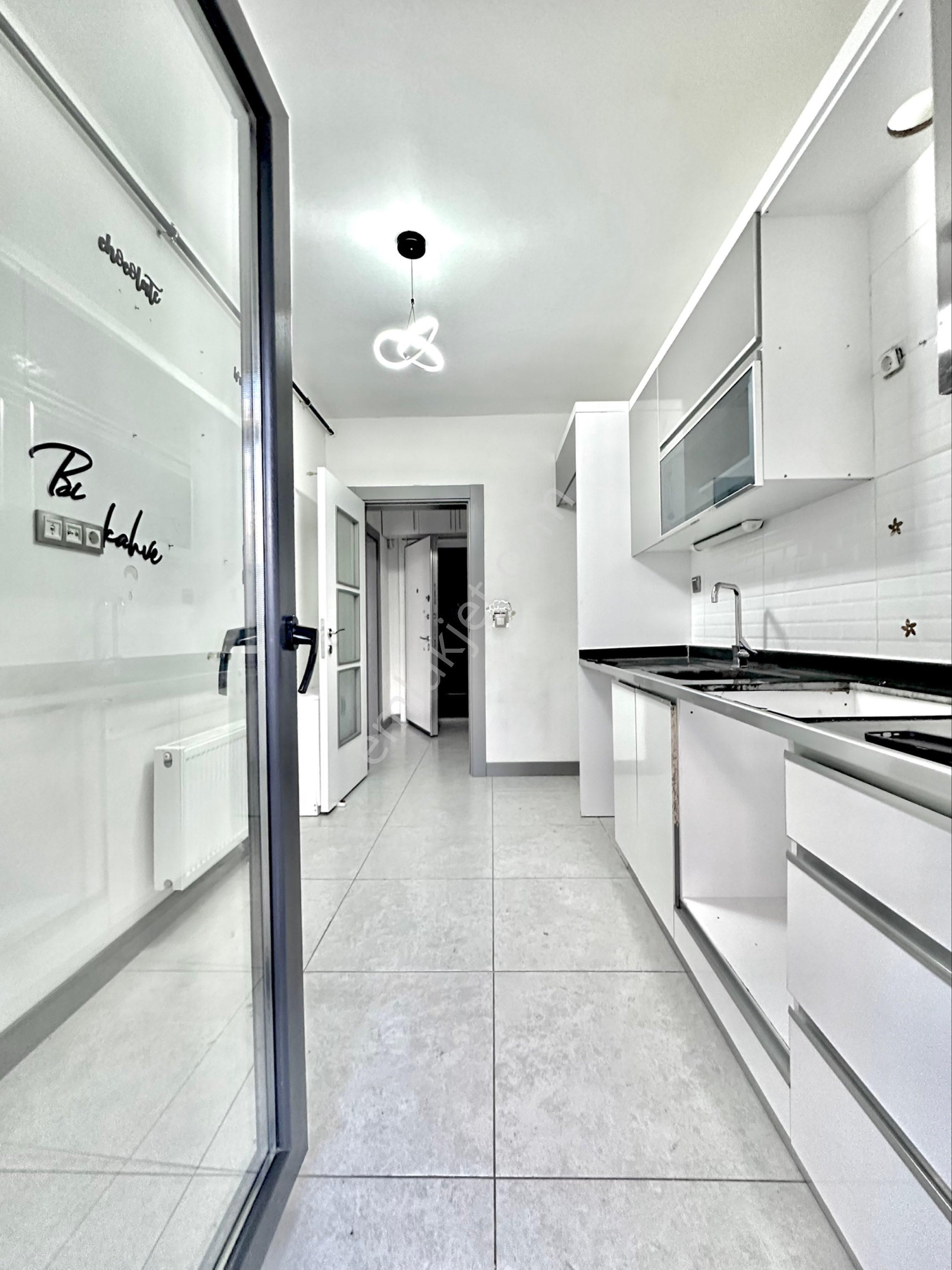 Incom Lıne Gayrimenkul’den Kayapınar'da Sıfır 2+1 Kiralık Daire