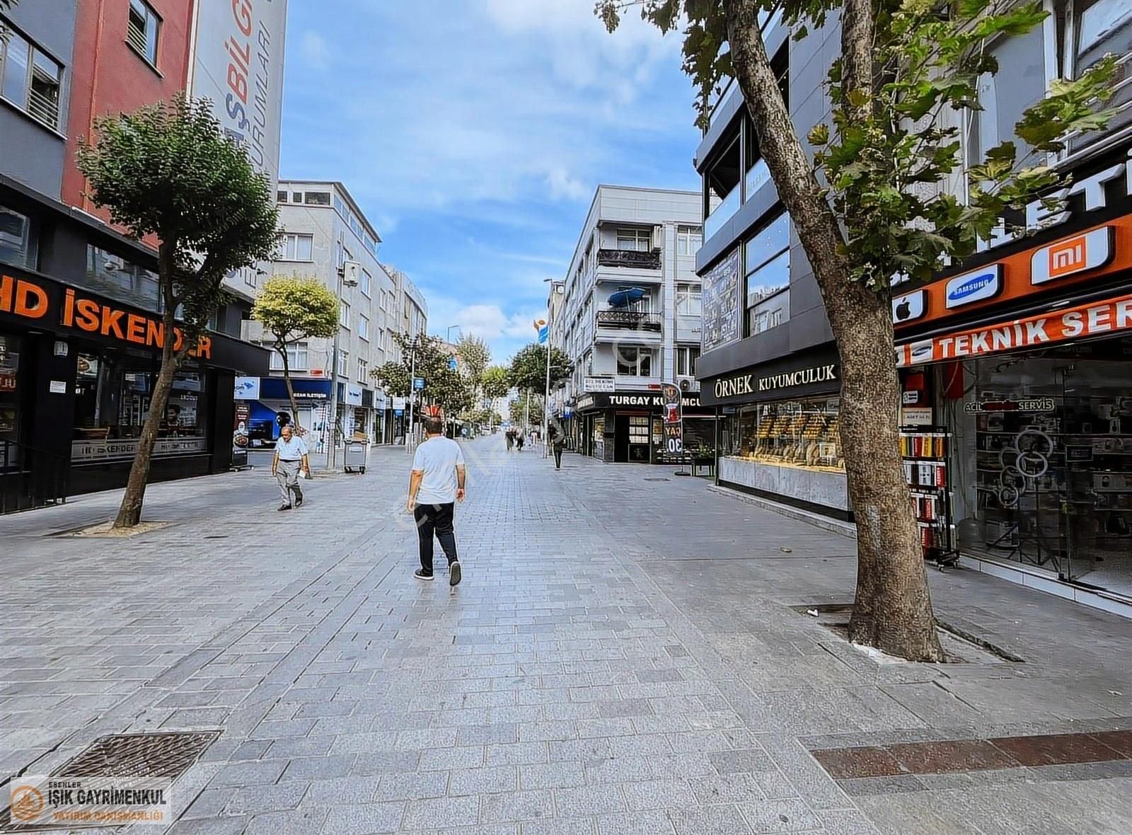 Işık'tan Harika Lokasyonda Dörtyolun Göbeğinde Kiralık 4+1 Daire