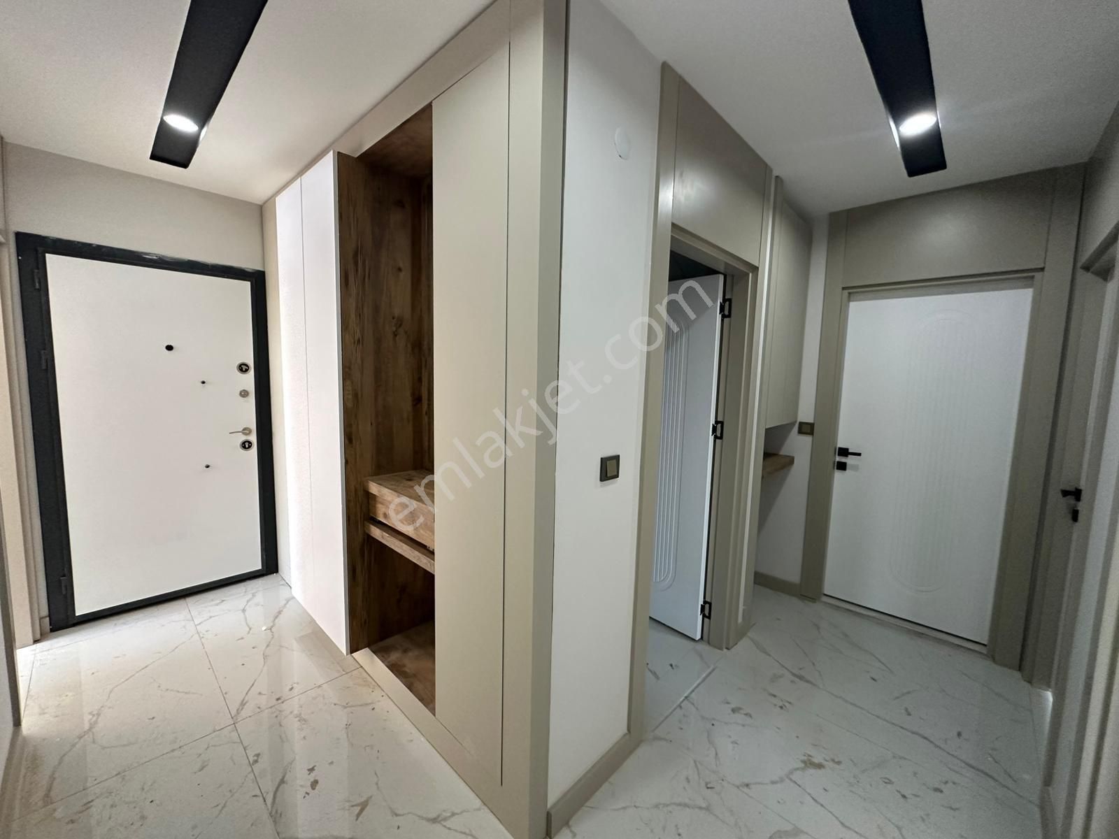 V. Karşıyaka Mah. 2+1 Han Gibi Satılık Konum Harikası Daire - Görsel 27