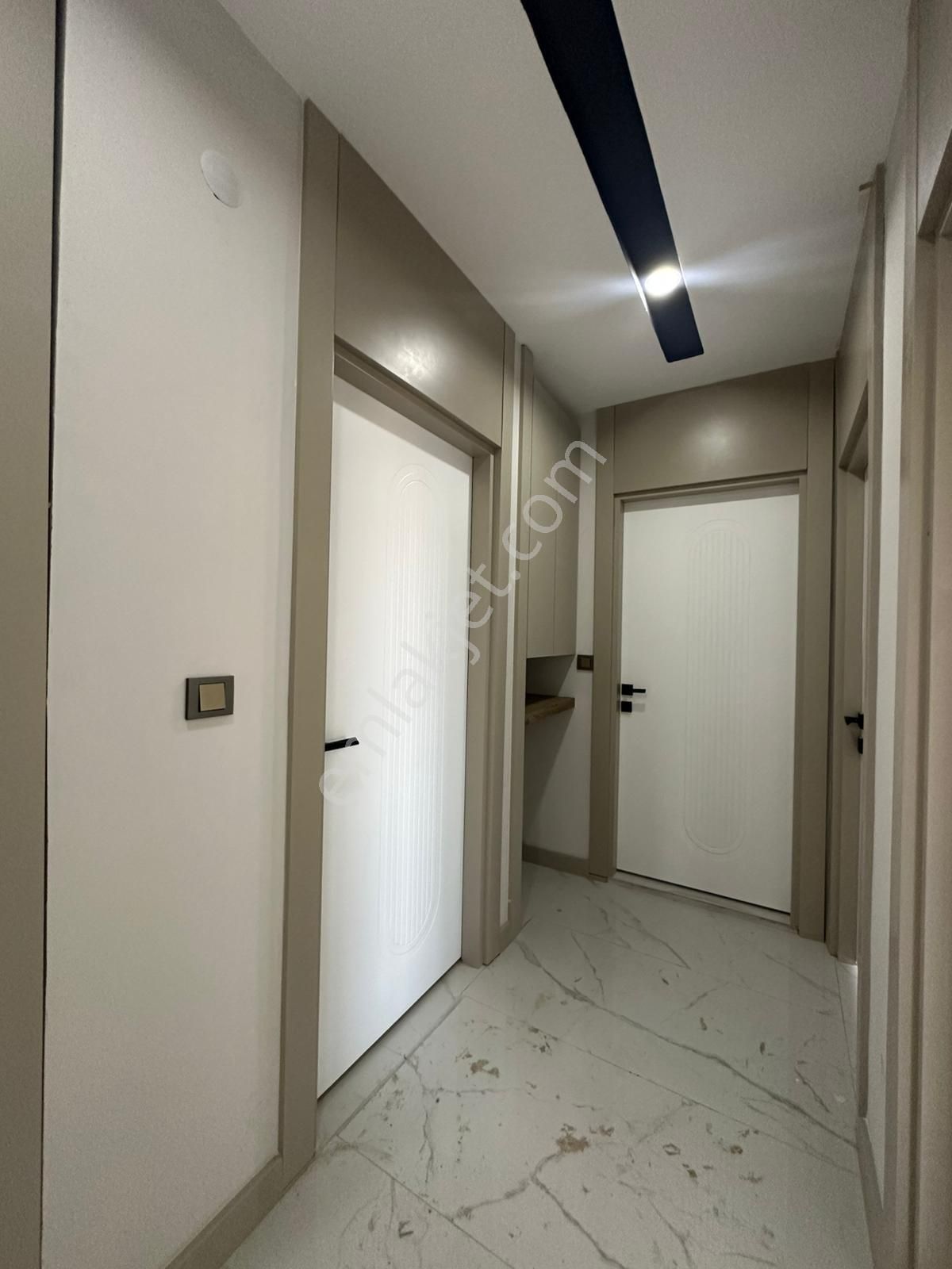 V. Karşıyaka Mah. 2+1 Han Gibi Satılık Konum Harikası Daire - Görsel 23