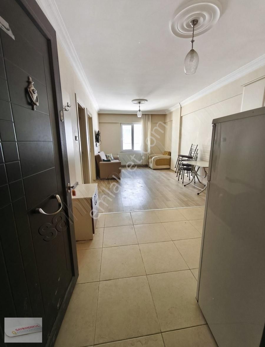 Üniversite Emlaktan Üniversite Bölgesi Kiralık 1+1 Daire