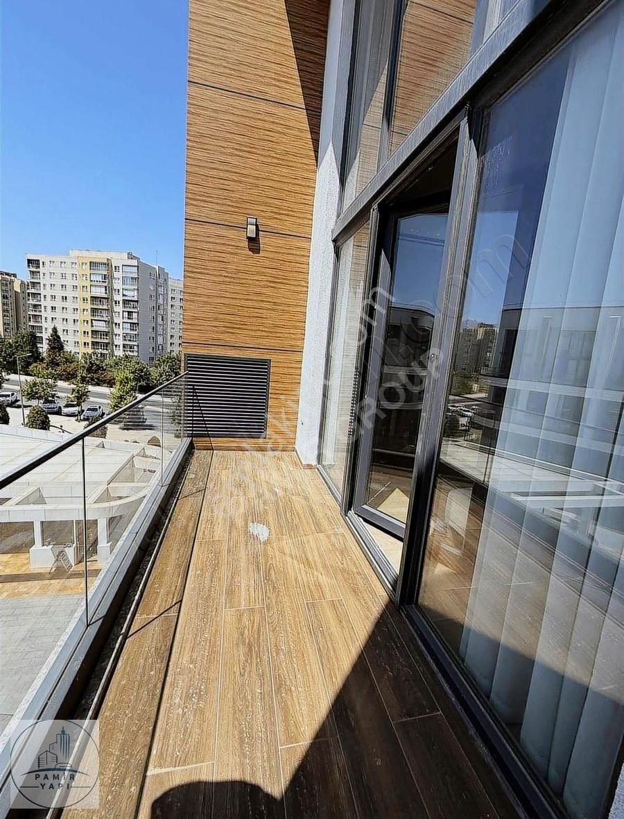 İn Mari Eşyalı Kiralık Daire