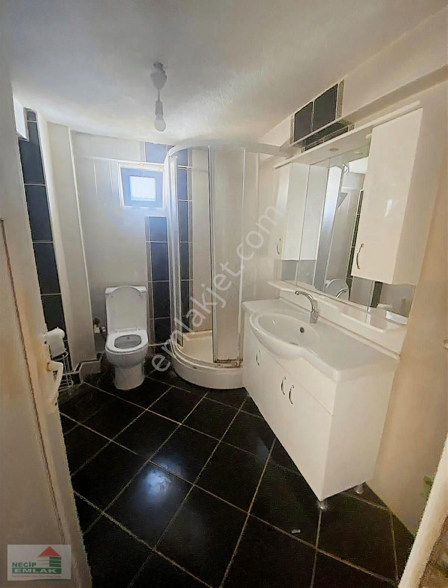 Necip Emlaktan Kiralık 2+1 Daire