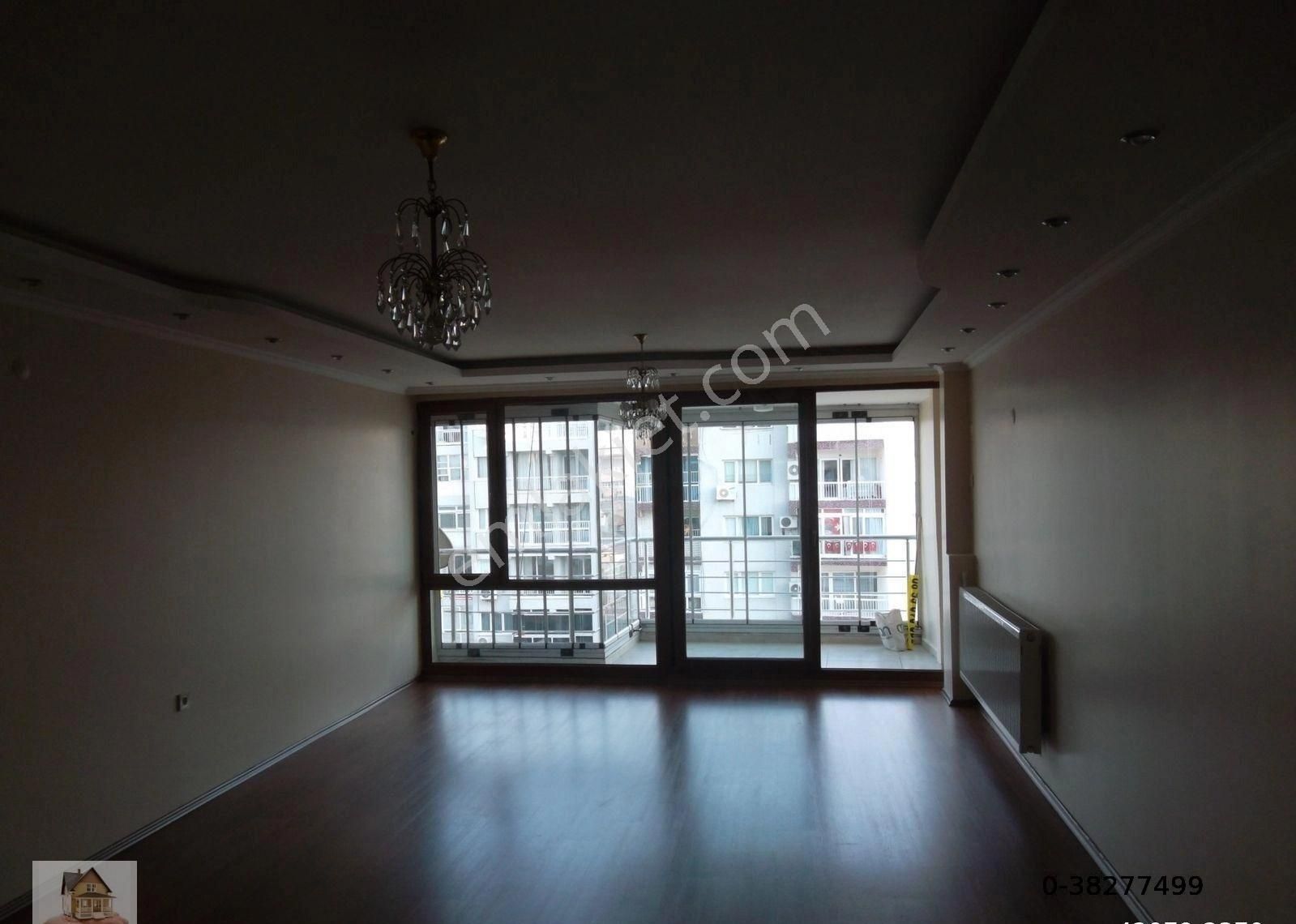 İnönü Caddesi Üzerinde - Görsel 22