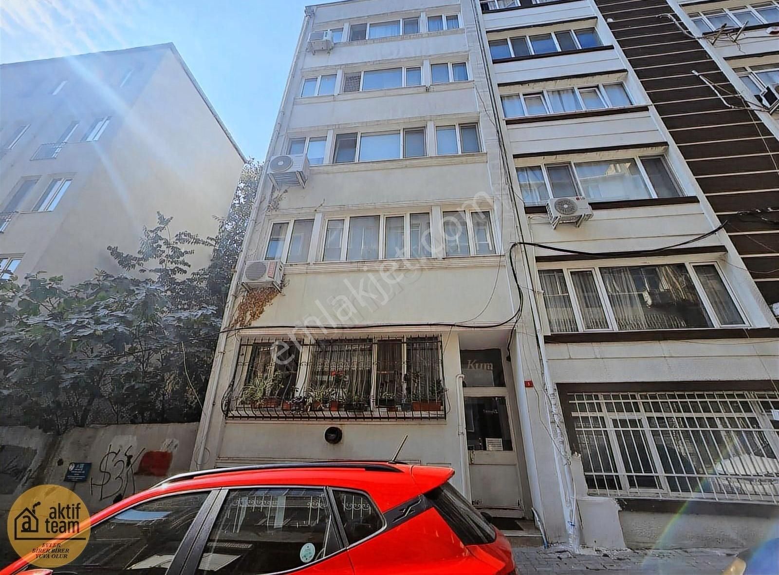 Beşiktaş Vişnezade' De Öğrenciye Uygun 1+1 Kiralık Daire