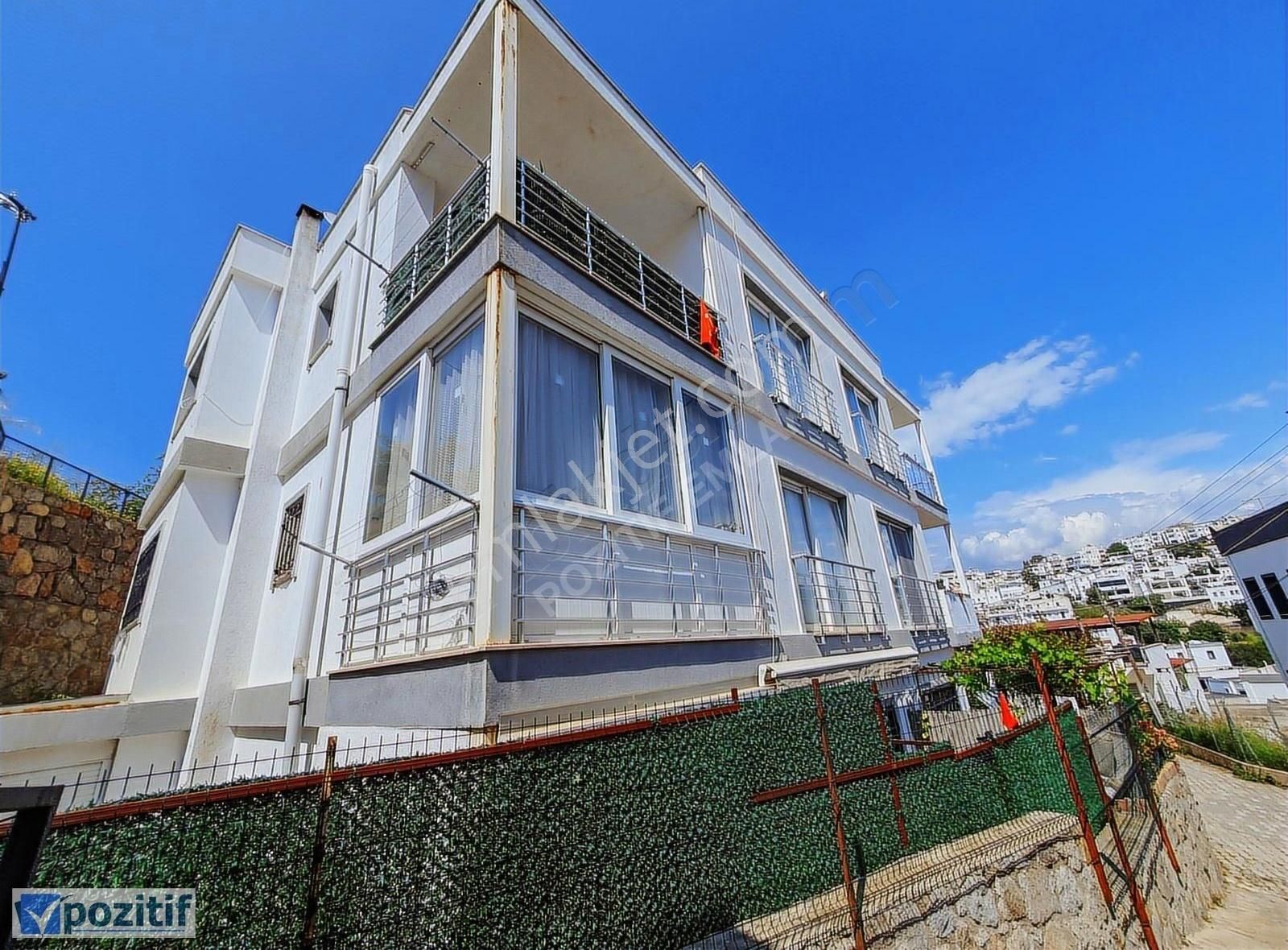 Turgutreis Akçaalan'da Kiralık Ara Kat 2+1 Daire
