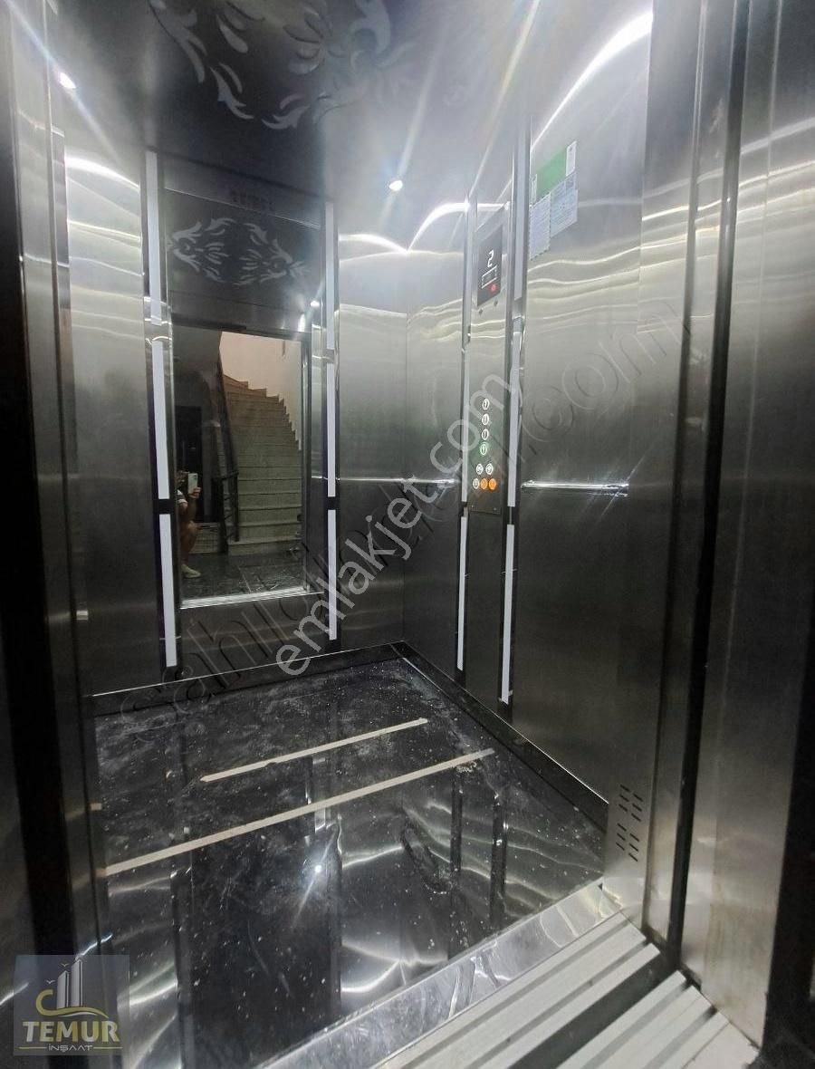 Fevzi Çakmakta Tramwaya Çok Yakın Sitede Arakat Sıfır 2+1 Daire - Görsel 6