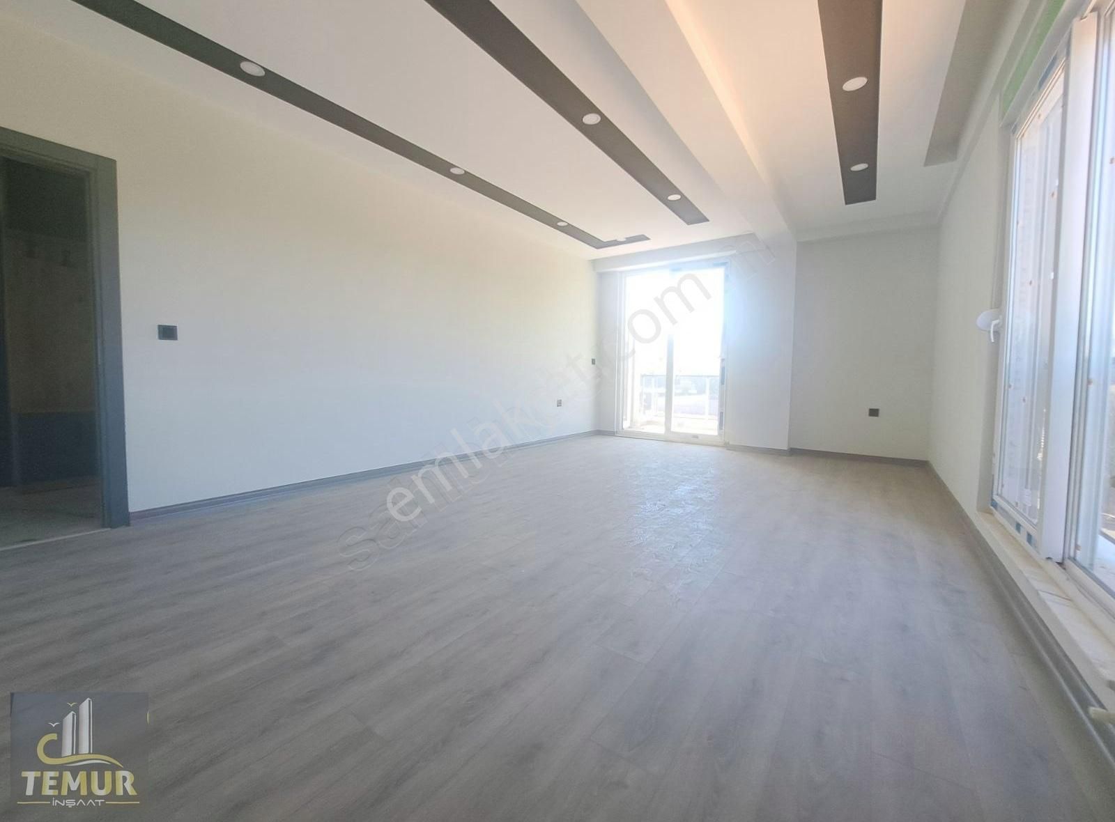 Fevzi Çakmakta Tramwaya Çok Yakın Sitede Arakat Sıfır 2+1 Daire - Görsel 20