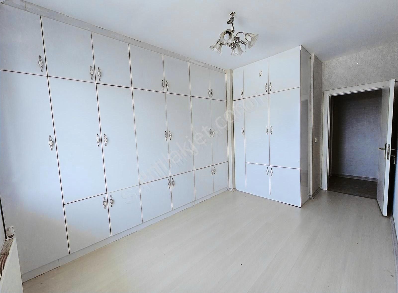 Seyran Emlaktan Güzelyurt Konutlarında Satılık Full 2+1 Daire